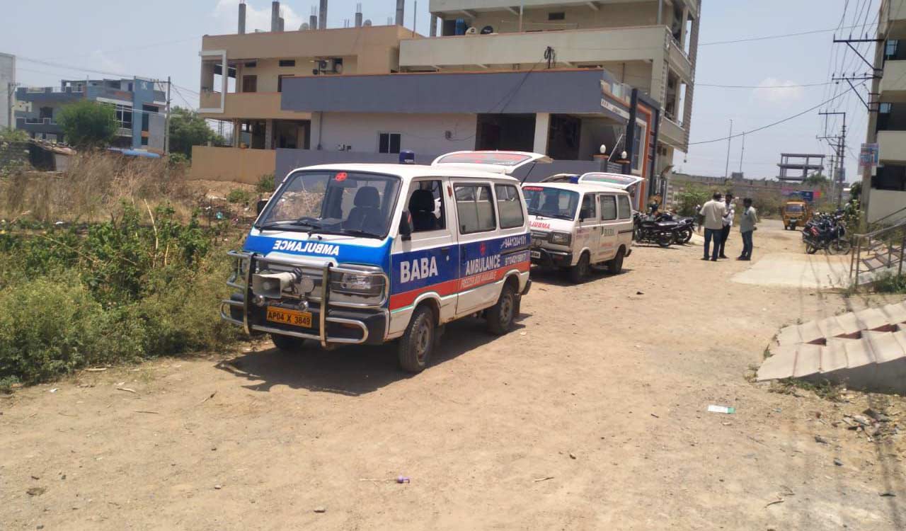 Telangana: Man ends life after killing two children amid family dispute