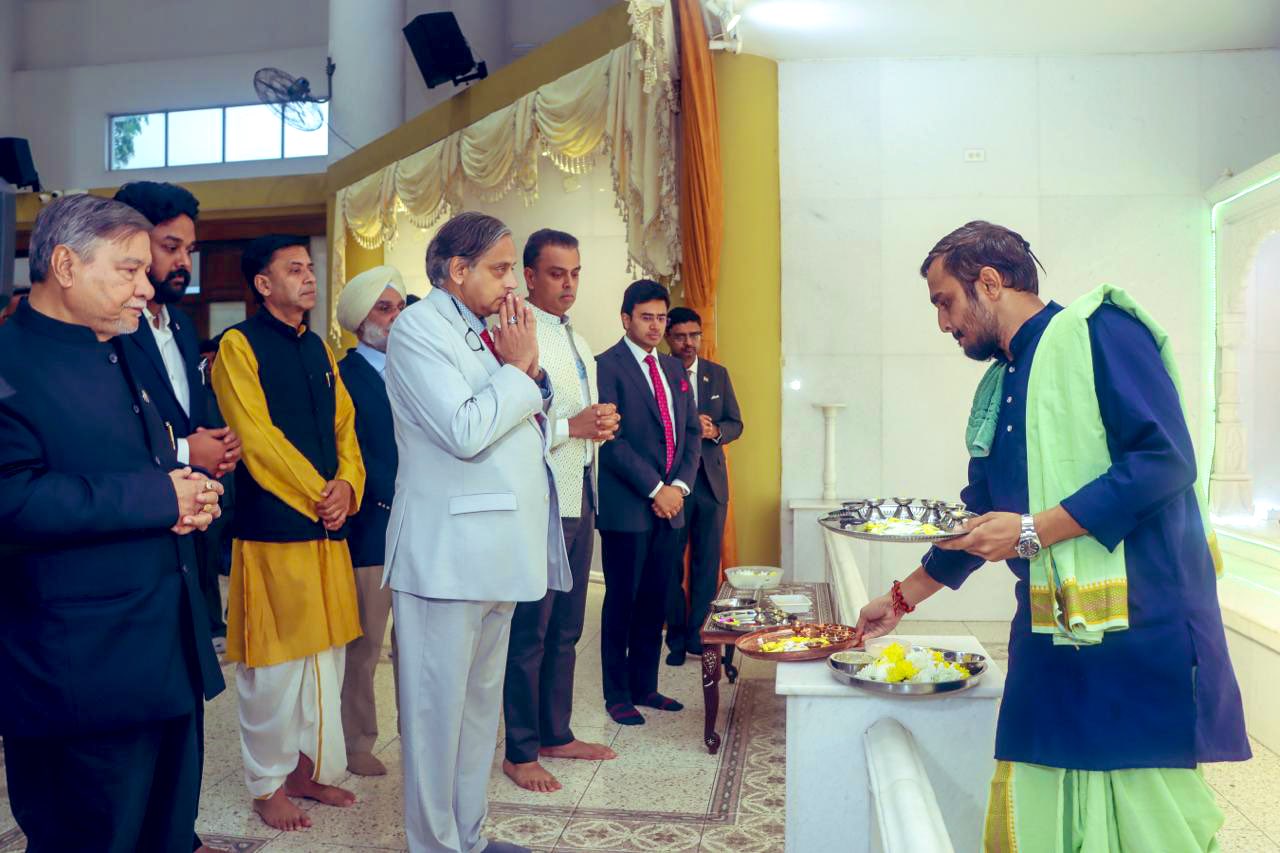 Shashi Tharoor-led Indian MP delegation begins Panama visit with message of unity and anti-terror resolve