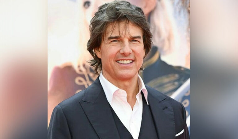 entertainment tom cruise is in love with hindi cinema wants to make a bollywood movie