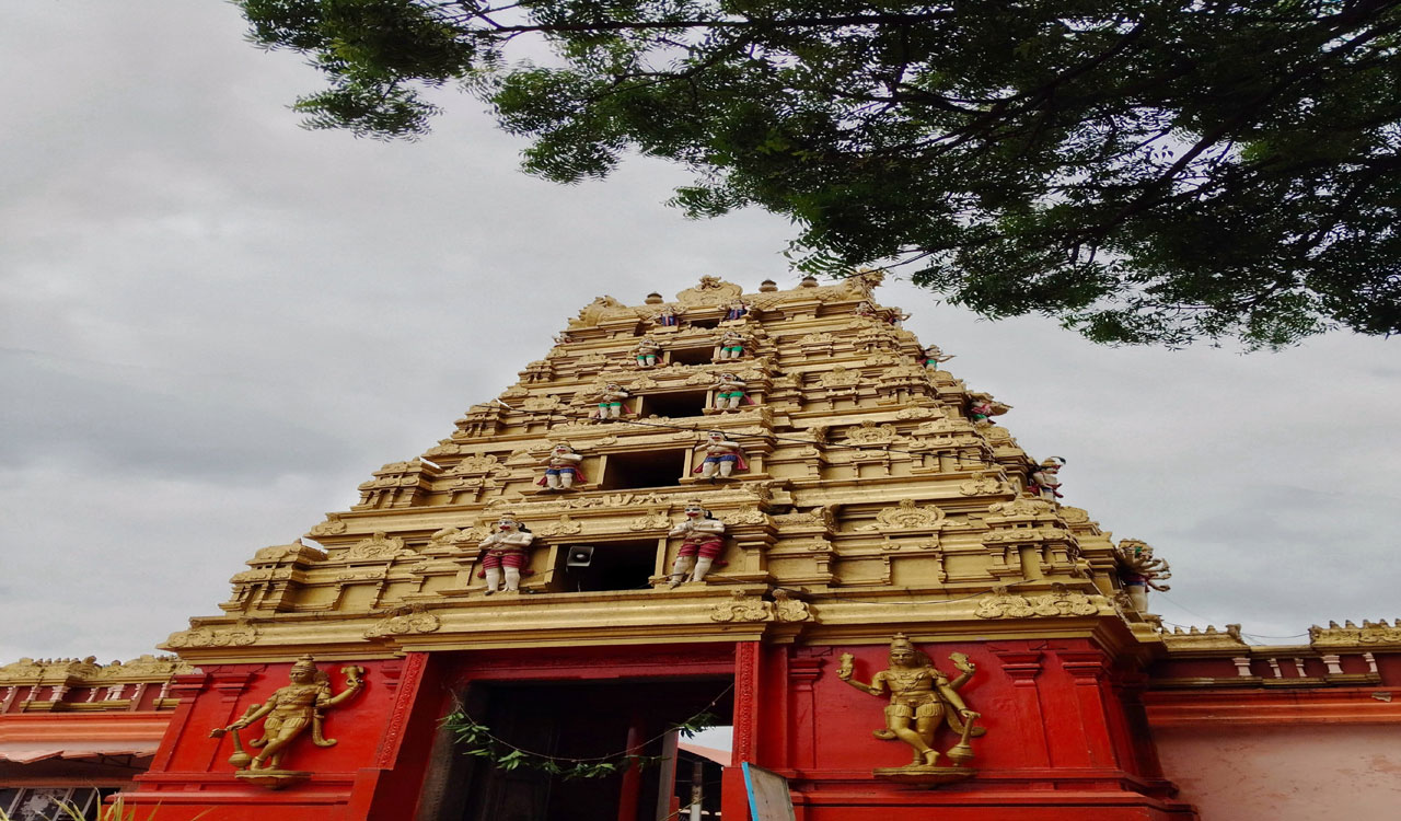 Kondagattu Anjaneya Swamy temple decked up for Pedda Hanuman Jayanthi