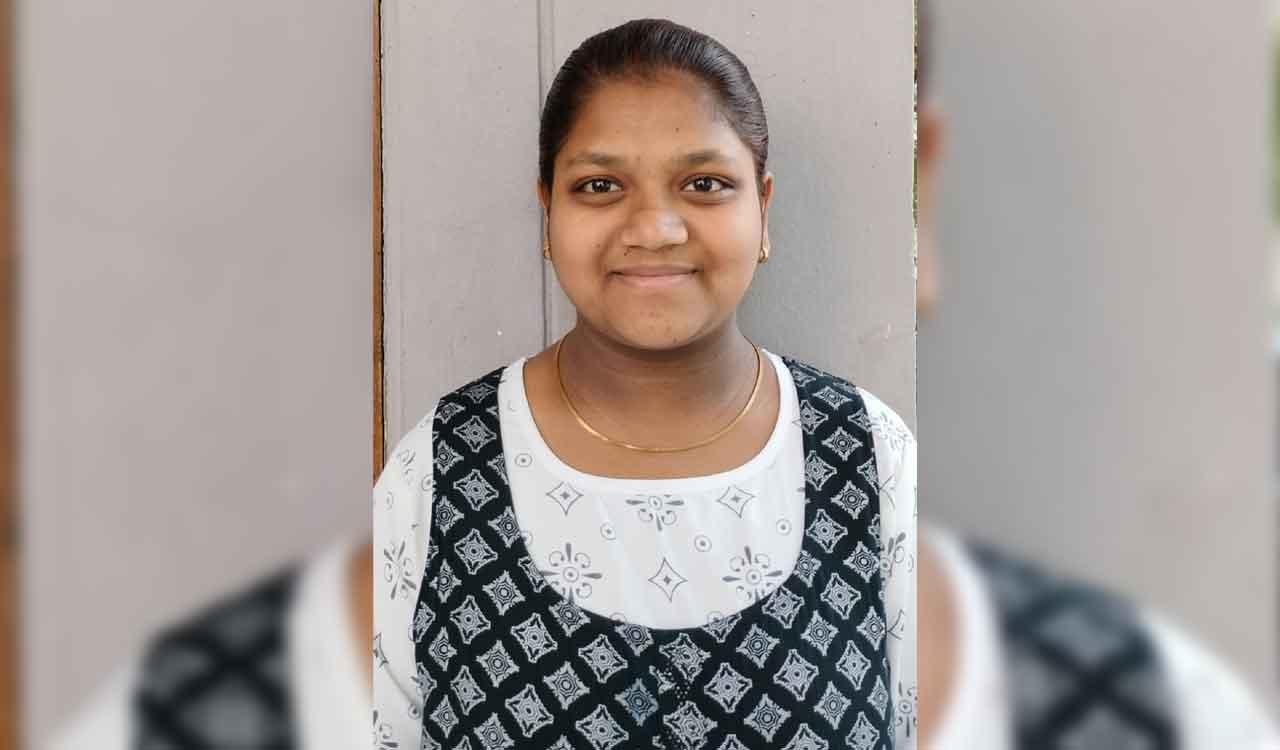 Govt School Student Gaddam Varsika Scores 590/600; Among State toppers