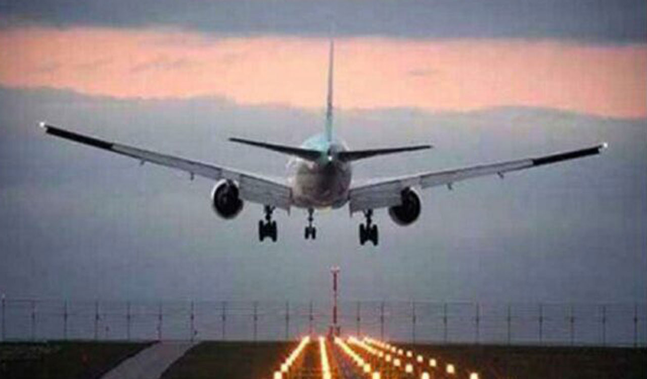 Pakistan shuts airspace for all commercial flights at Lahore, Islamabad airports