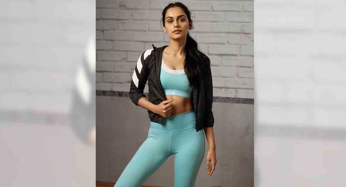‘Pretty’ Manushi Chillar likes to ‘build muscles’