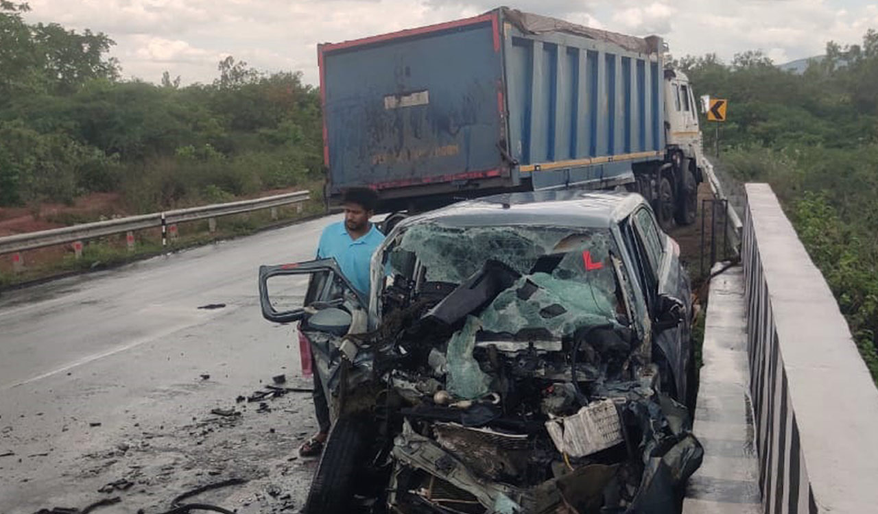 Speeding coal tipper kills mother and son in Kothagudem; second tipper accident in two days