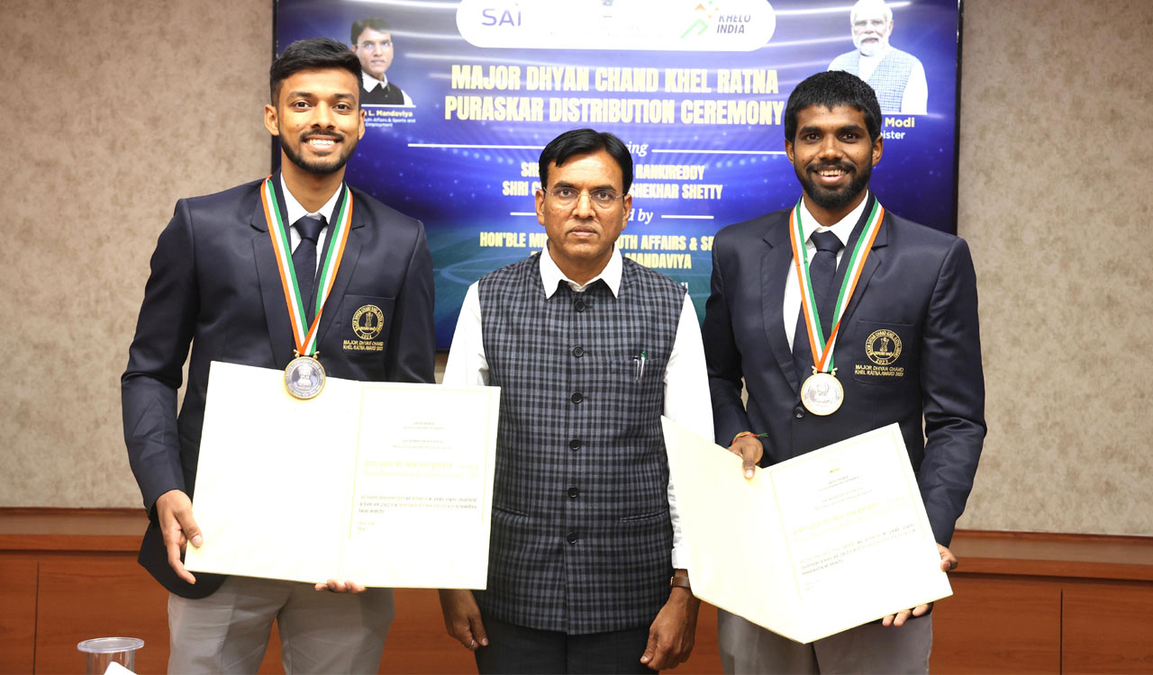 Badminton duo Satwik and Chirag receive Dhyan Chand Award
