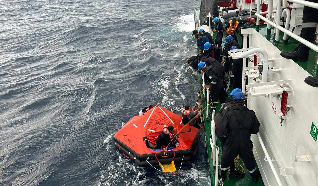 All crew members rescued after Liberian ship capsizes off Kerala coast