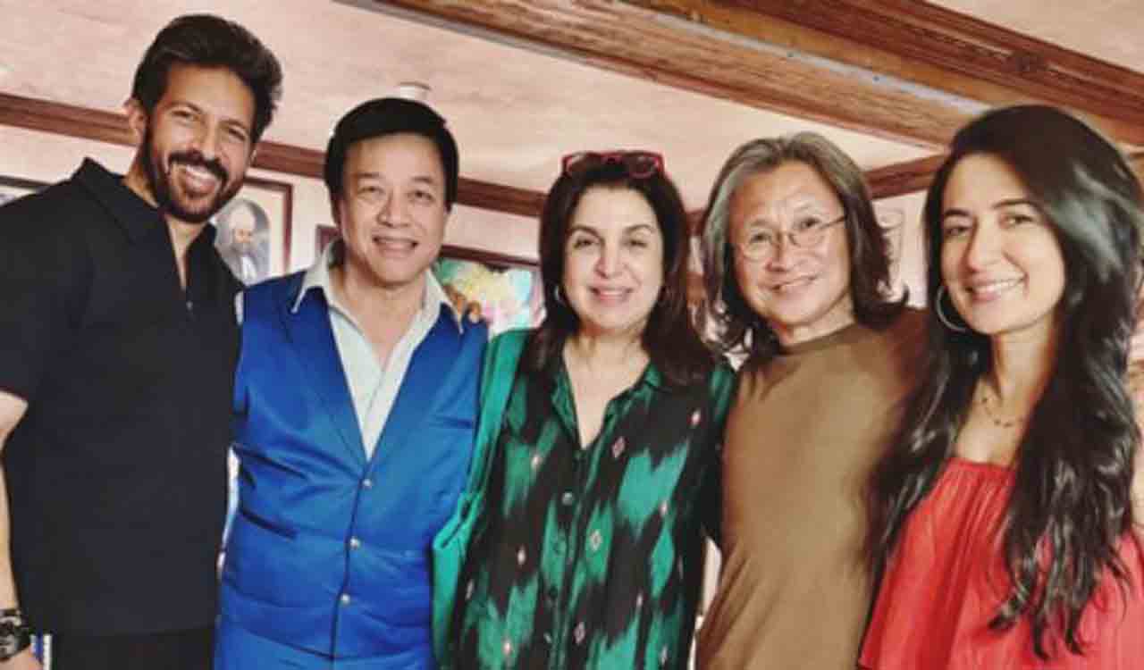 Farah Khan reunited with her ‘2 Chinese directors’ courtesy ‘83’ director Kabir Khan, his wife