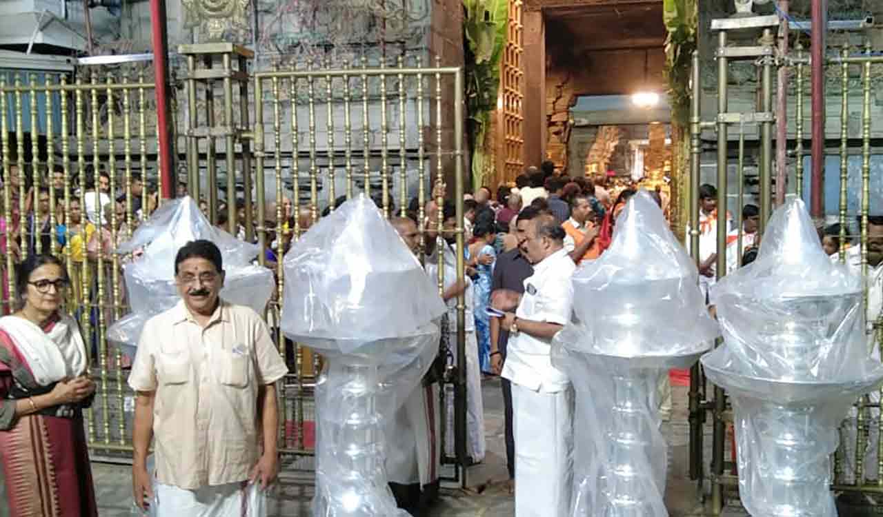 3 Bengaluru devotees donate 4 giant silver lamps to Tirupati temple