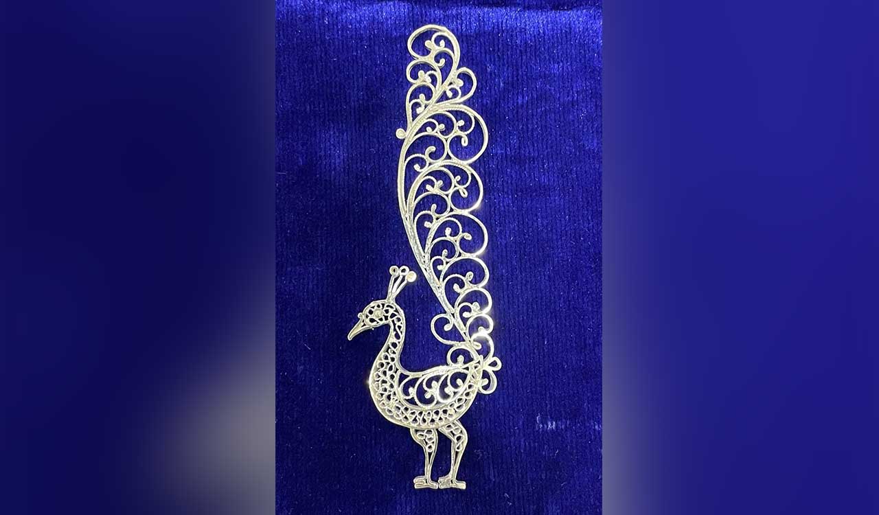 Miss World contestants to get Karimnagar silver filigree saree pins