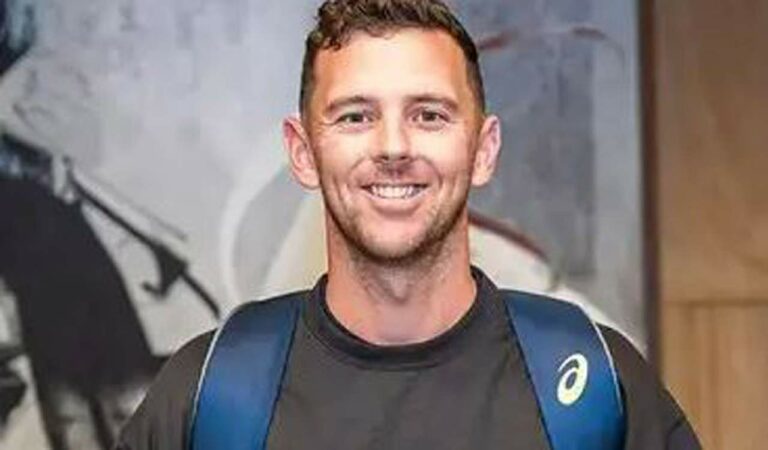 “It's just clear planning, obviously, first of all, and then clear execution and committing to that delivery you're trying to bowl. So just nice, clear mindsets. And yeah, we've been doing that nicely,” Hazlewood said.