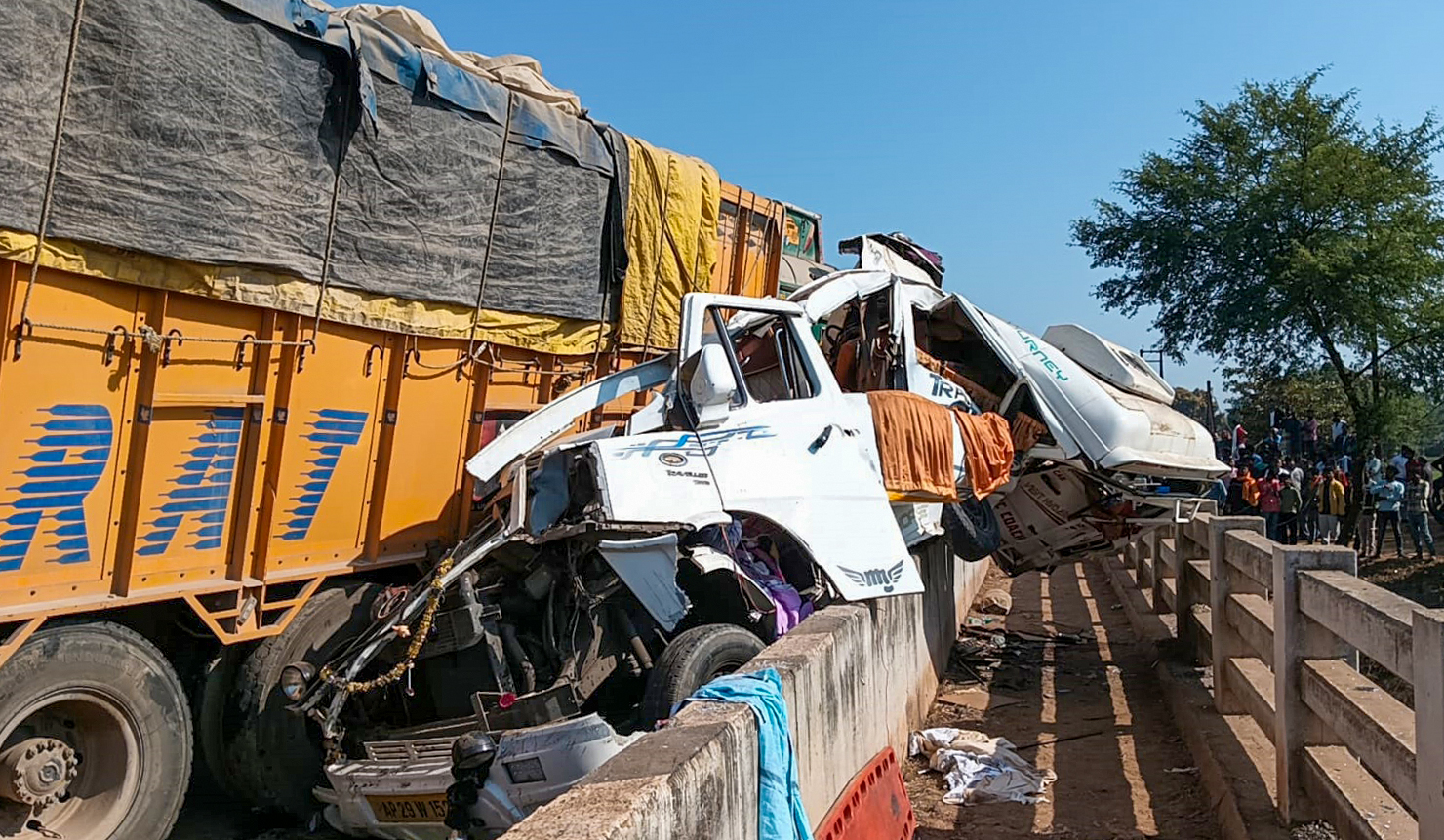 Fatal head-on collision in Purulia: 9 killed on NH-18