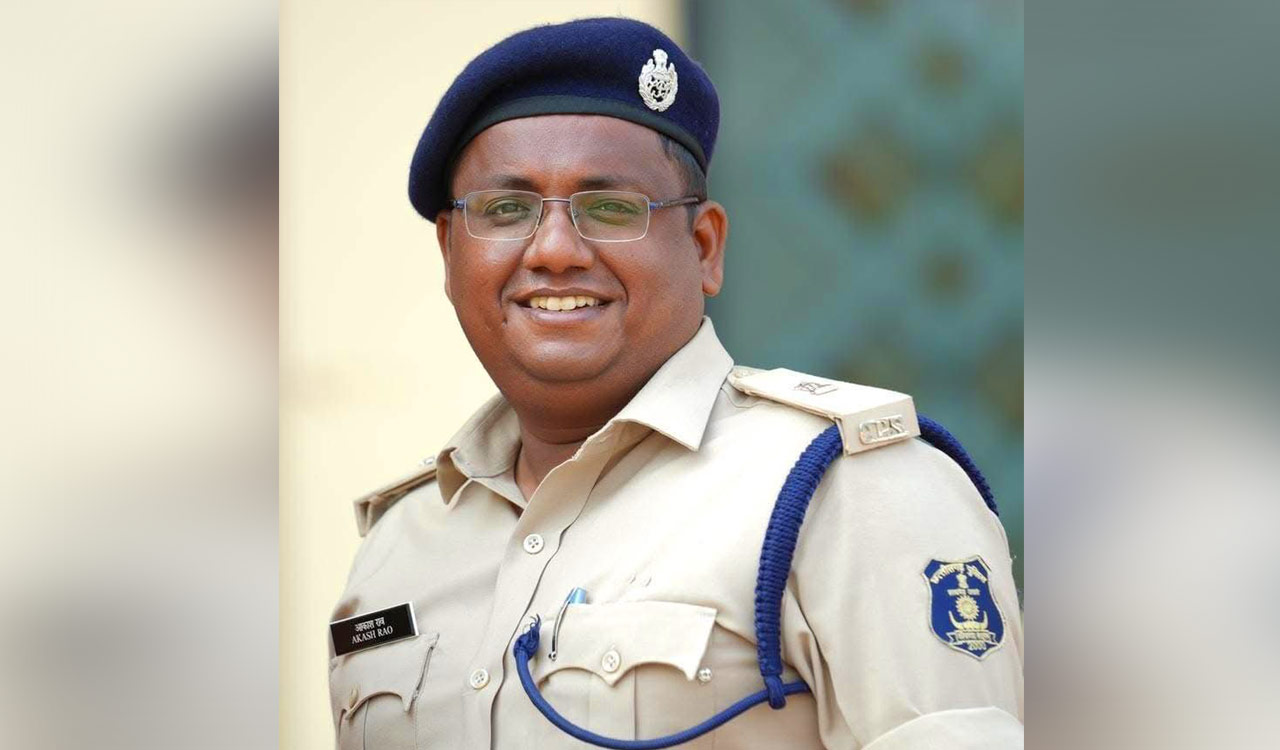 Additional SP killed in IED blast triggered by Maoists in Chhattisgarh