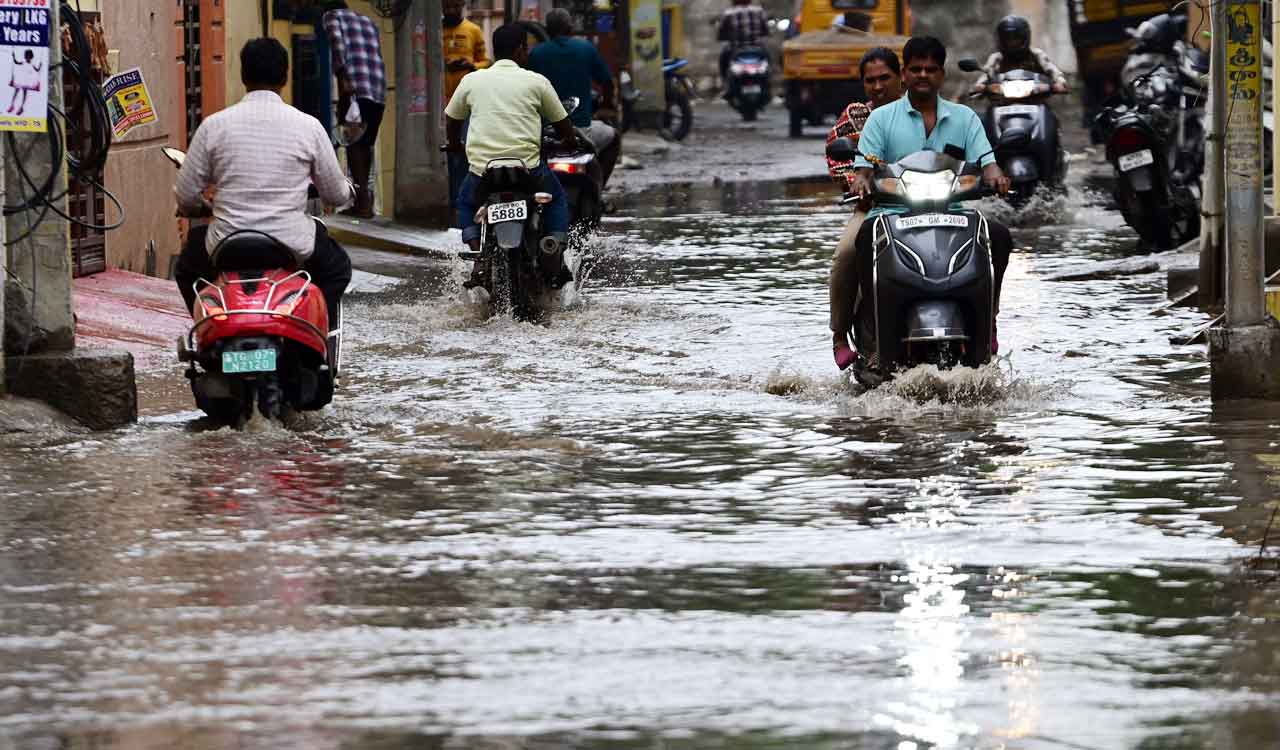 Monsoon returns to Hyderabad with heavy overnight rains
