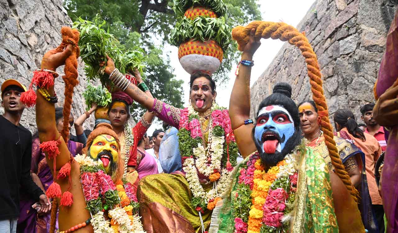 Devotees throng Golconda Fort in Hyderabad for Bonalu festival rituals