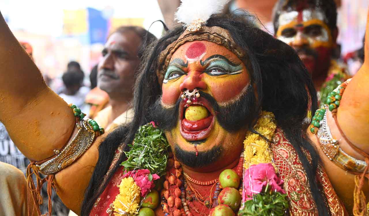 Devotees throng Golconda Fort in Hyderabad for Bonalu festival rituals