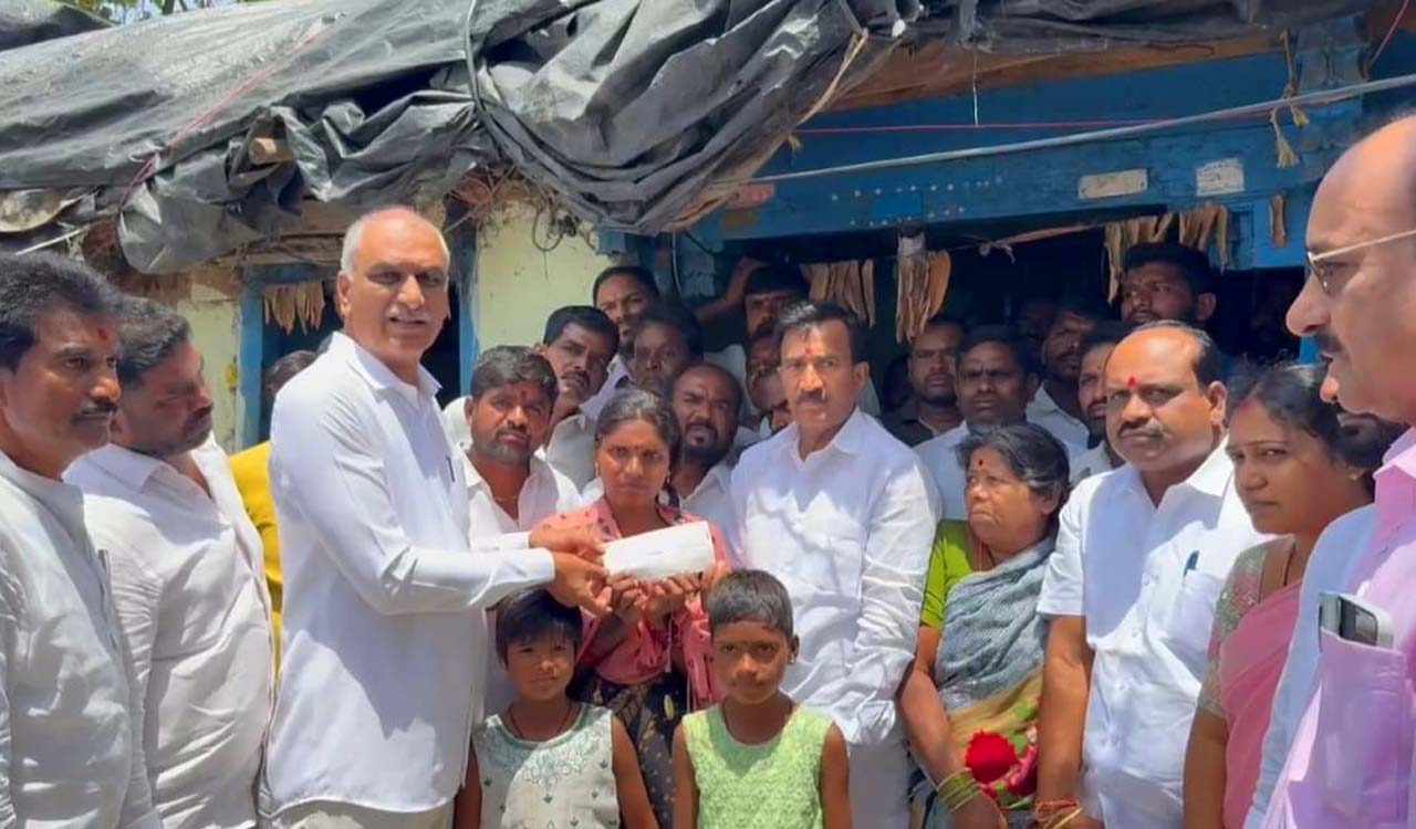 Harish Rao hands over Rs 5 lakh aid to BRS worker’s family, assures continued support