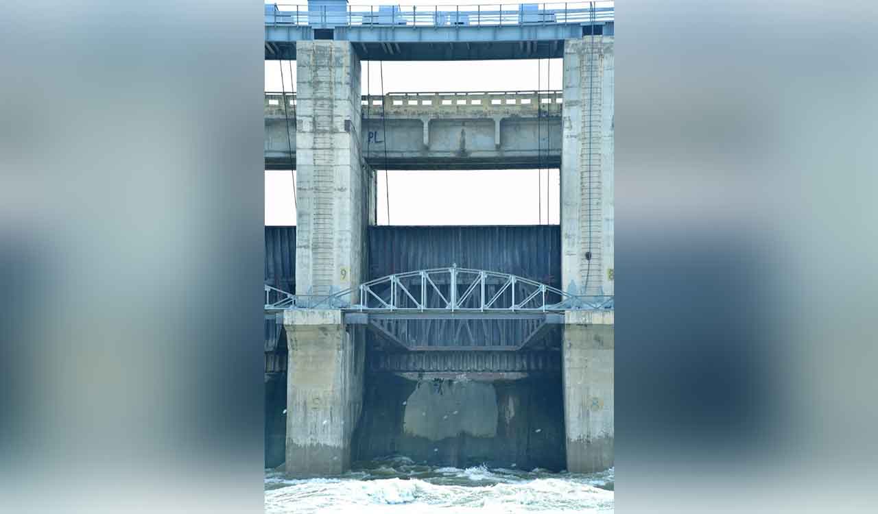 Telangana’s Jurala project faces serious maintenance issues as Krishna inflows surge