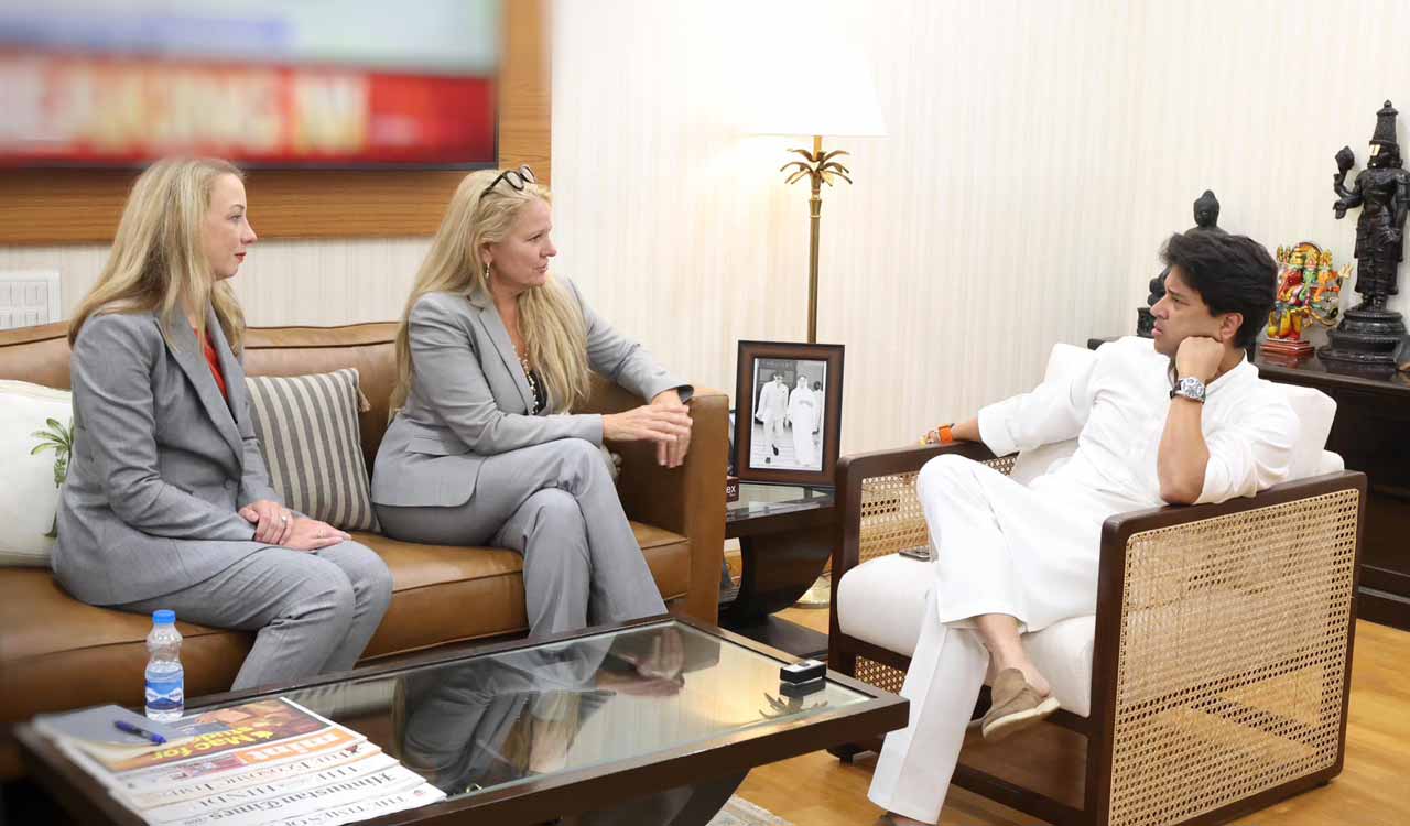 SpaceX chief appreciates license granted to Starlink in India, says Jyotiraditya Scindia