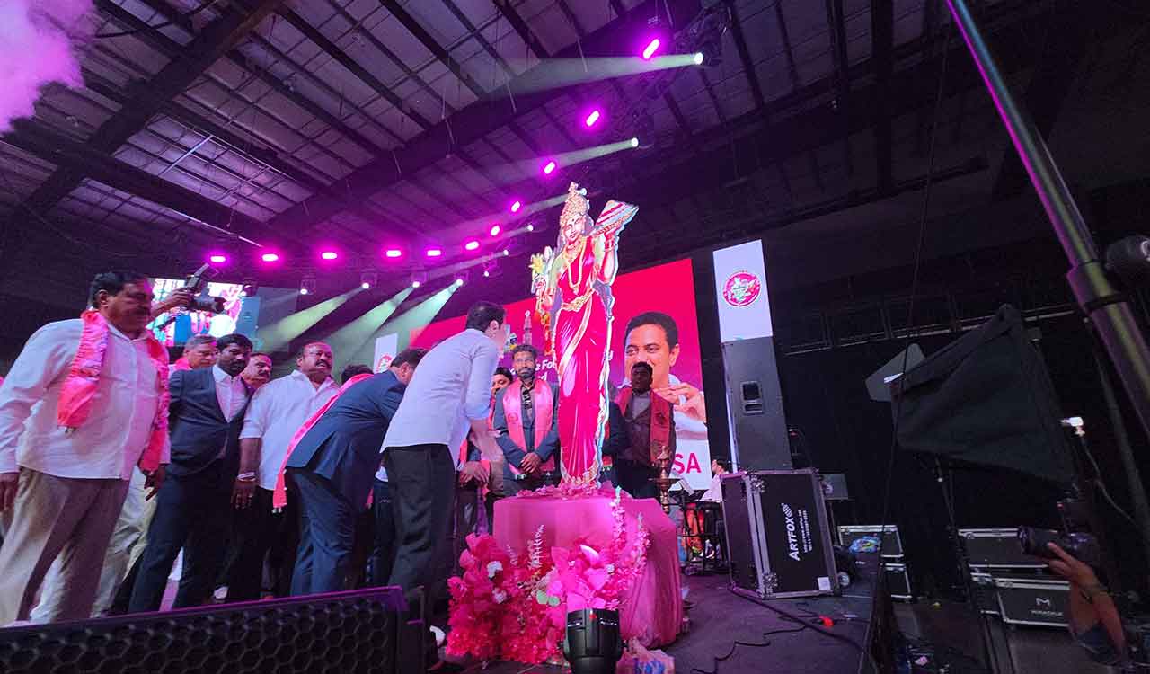 Dallas: KTR reaffirms BRS’ commitment to Telangana