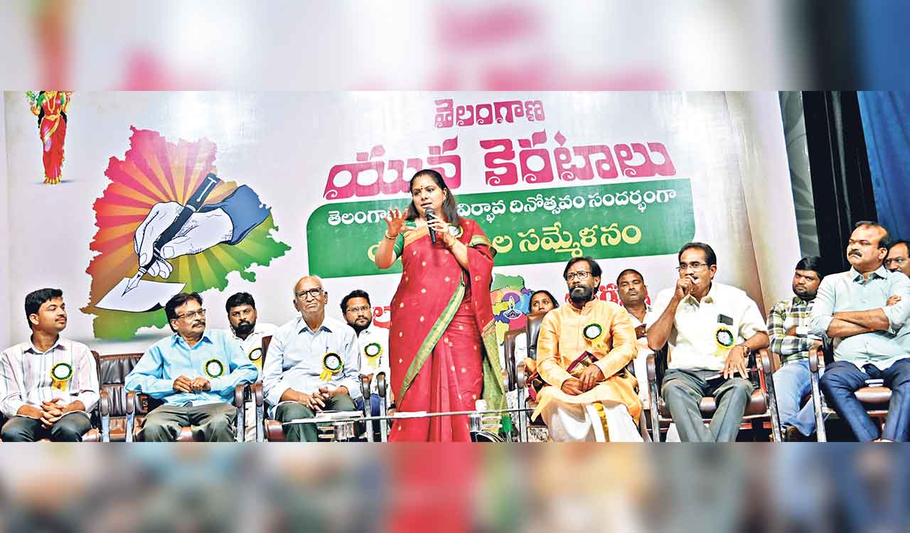 Poets, writers must speak on shortcomings of governments: Kavitha