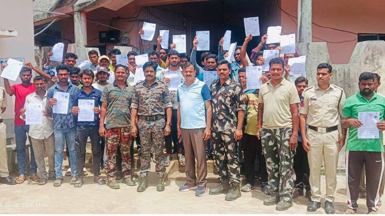 Kothagudem police initiate welfare programmes for tribal youth