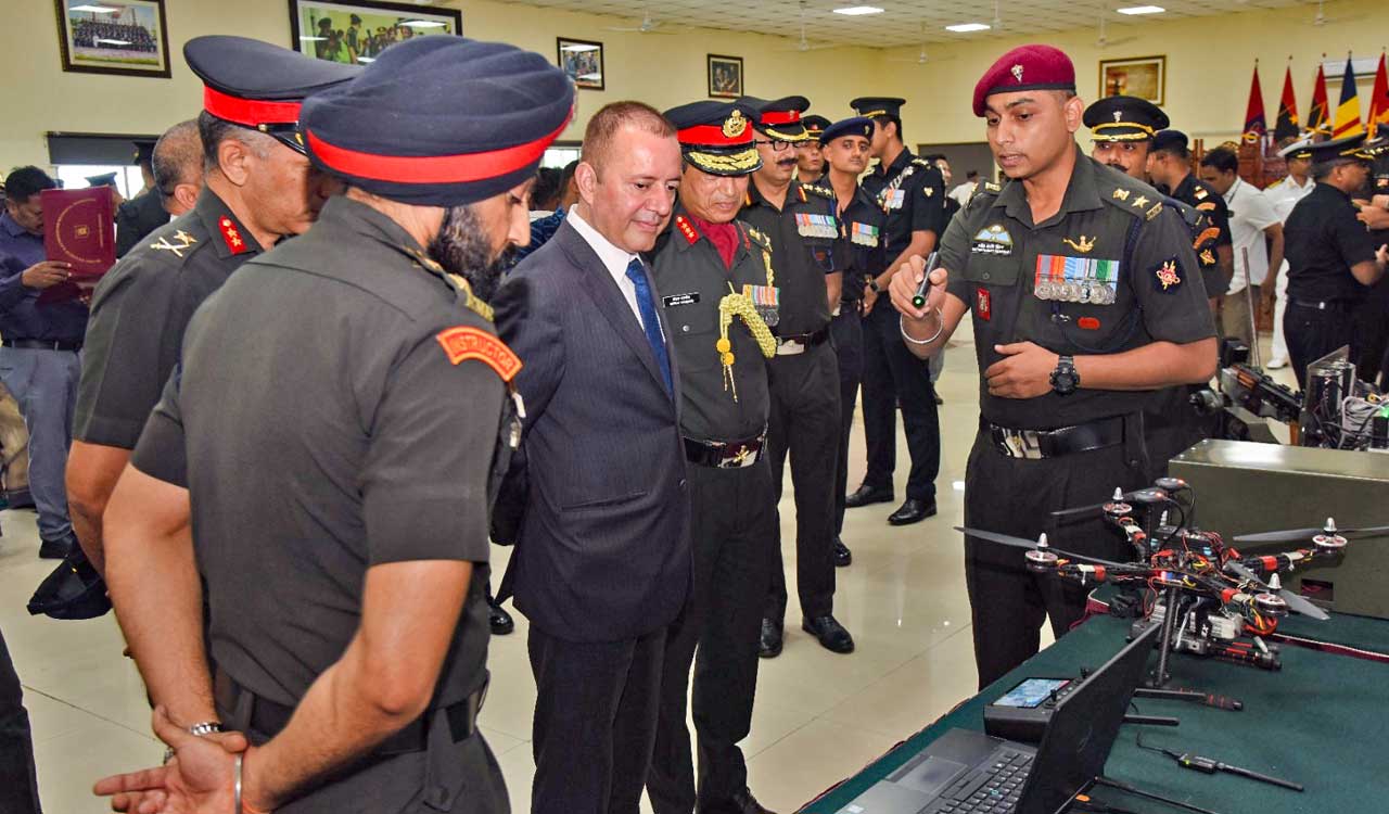 MCEME Secunderabad holds 107th Convocation, awards B.Tech Degrees to the Officers of TES Course-43