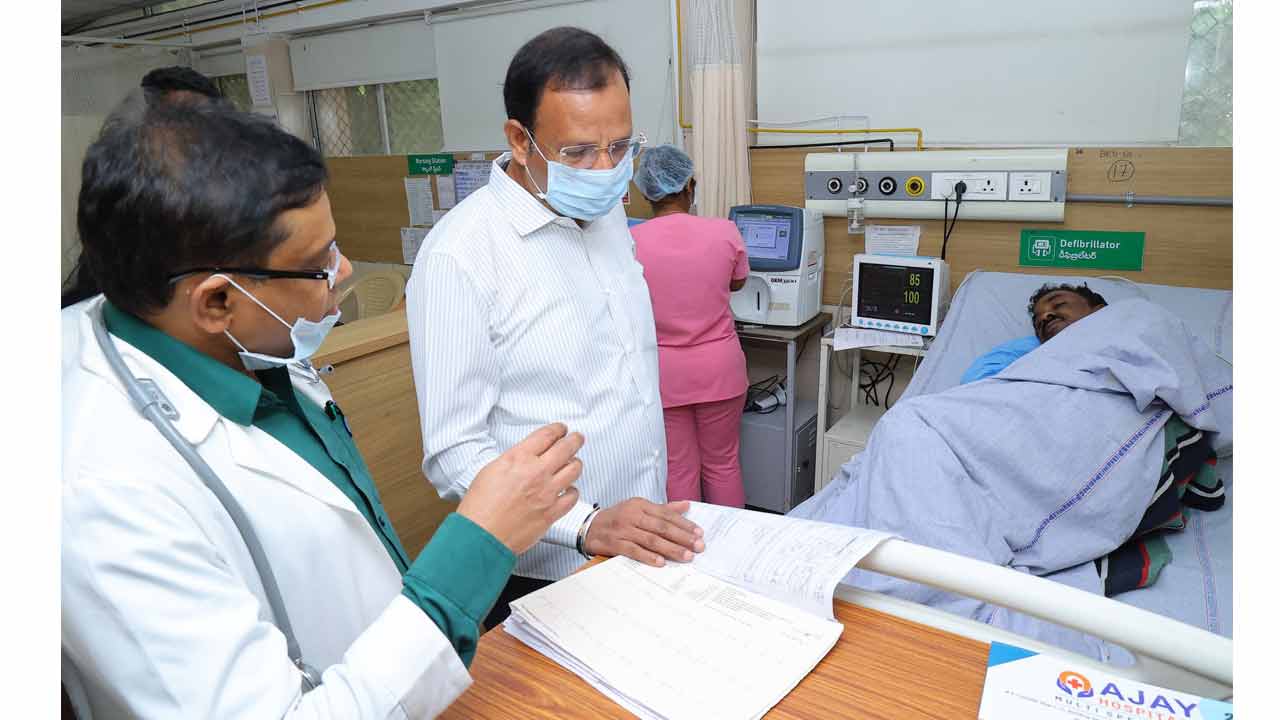 TGSRTC MD Sajjanar warns of legal action against attacks on RTC staff