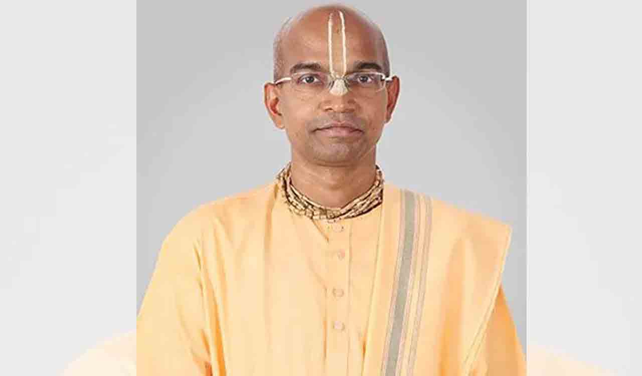 Highest Yoga: Always remember God