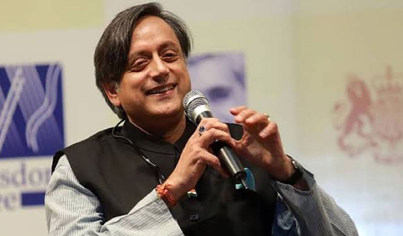 Have differences with Congress leadership, says Shashi Tharoor