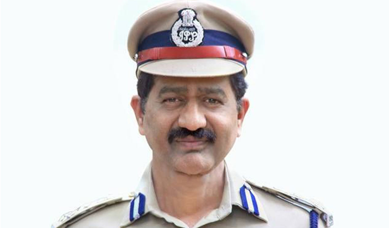 Ex-Telangana SIB chief T Prabhakar Rao questioned in phone tapping case