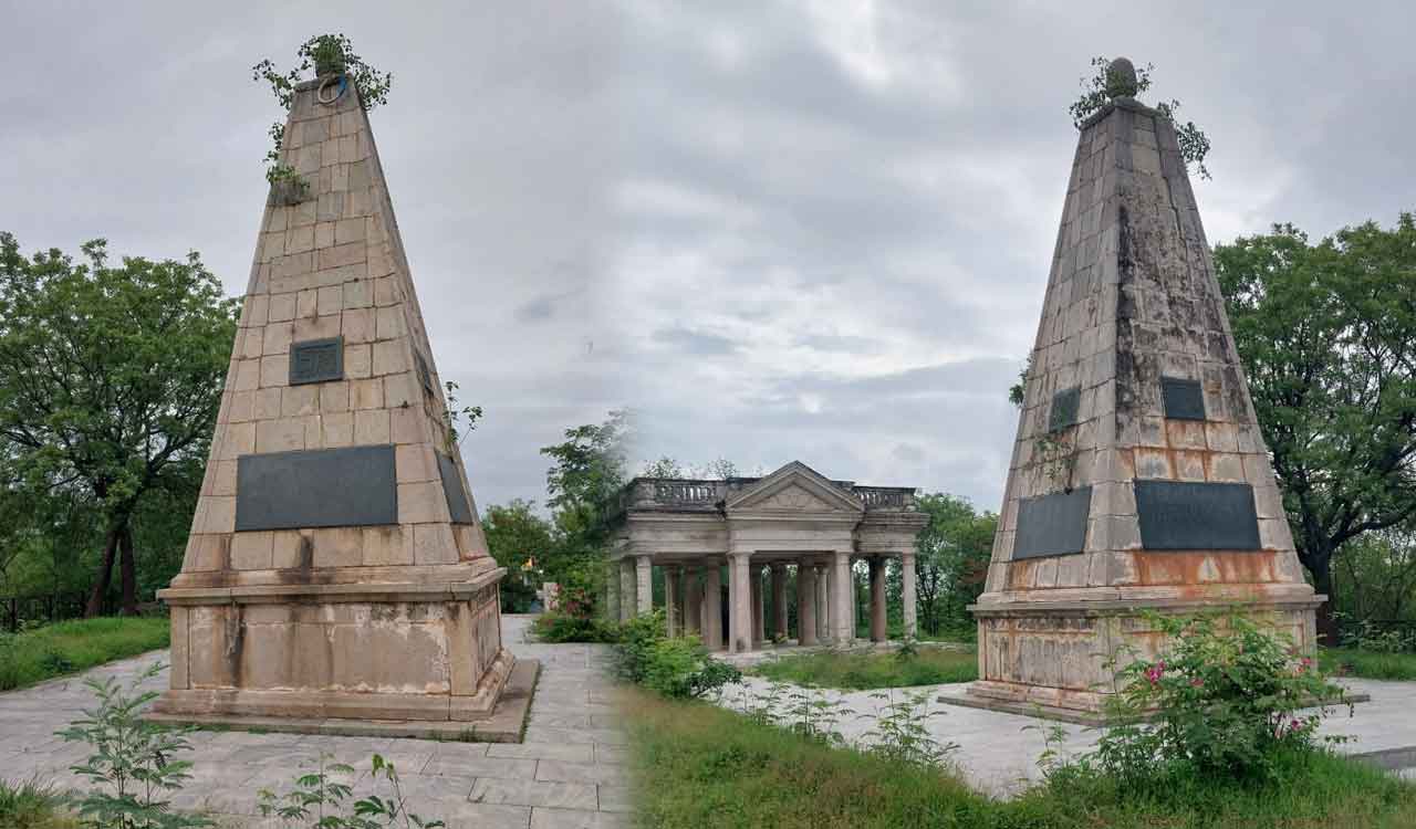 Lack of security haunts French general’s historic Tomb
