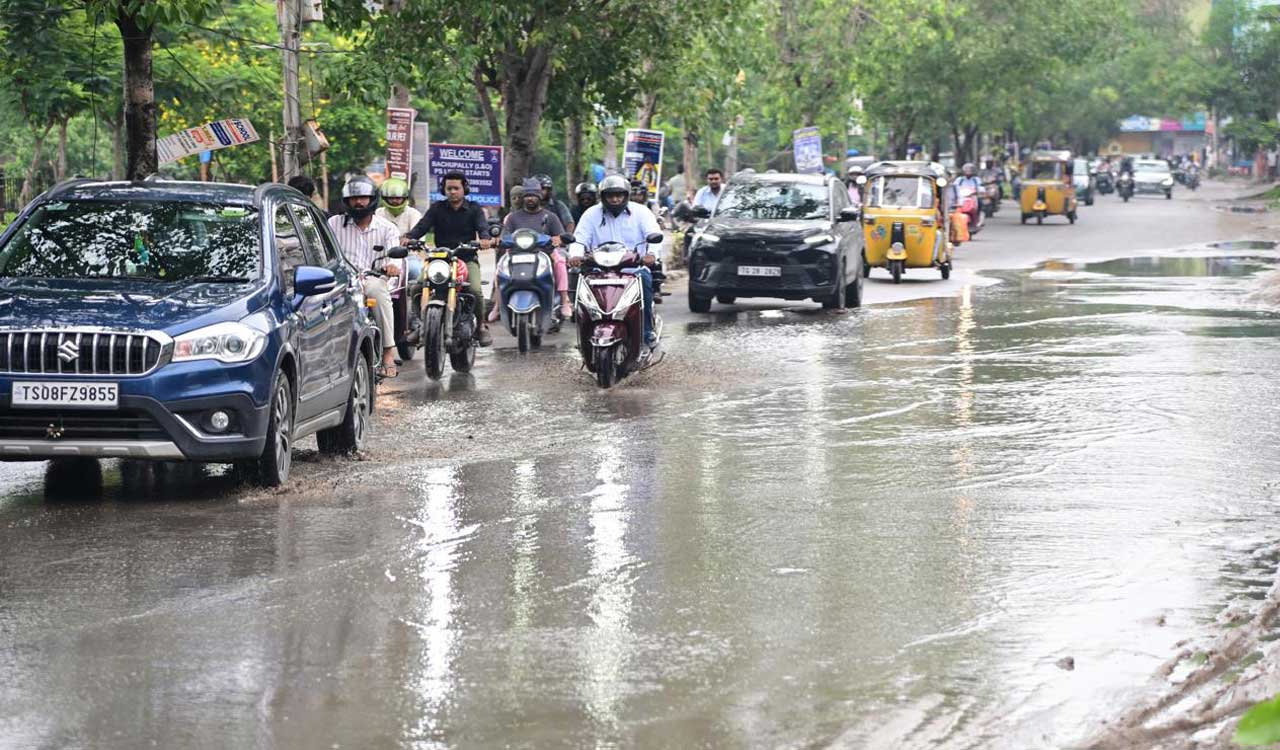 After brief hiatus rains lash parts of Hyderabad