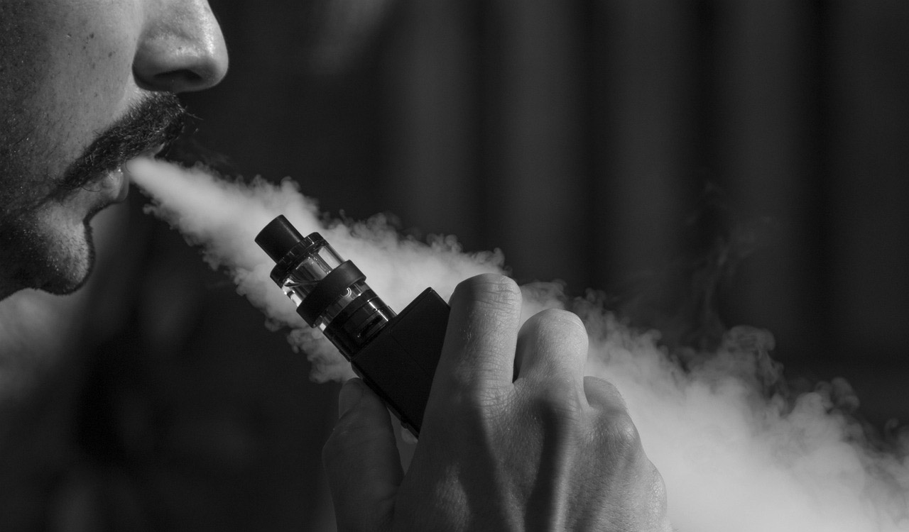 Young man scammed while trying to buy vape online in Hyderabad