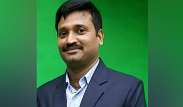 sports vidyadhar aims to give back to badminton through coaching