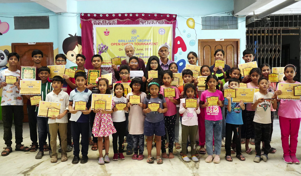 Raghavendra, Sreenandan shine at Brilliant Trophy Chess