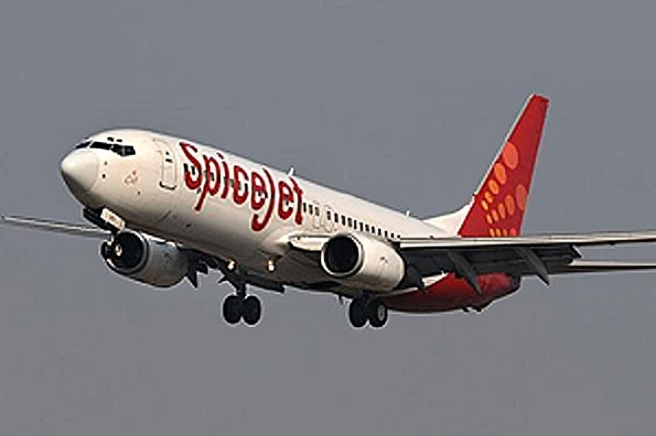 SpiceJet Tirupati flight diverts back to Hyderabad after mechanical glitch