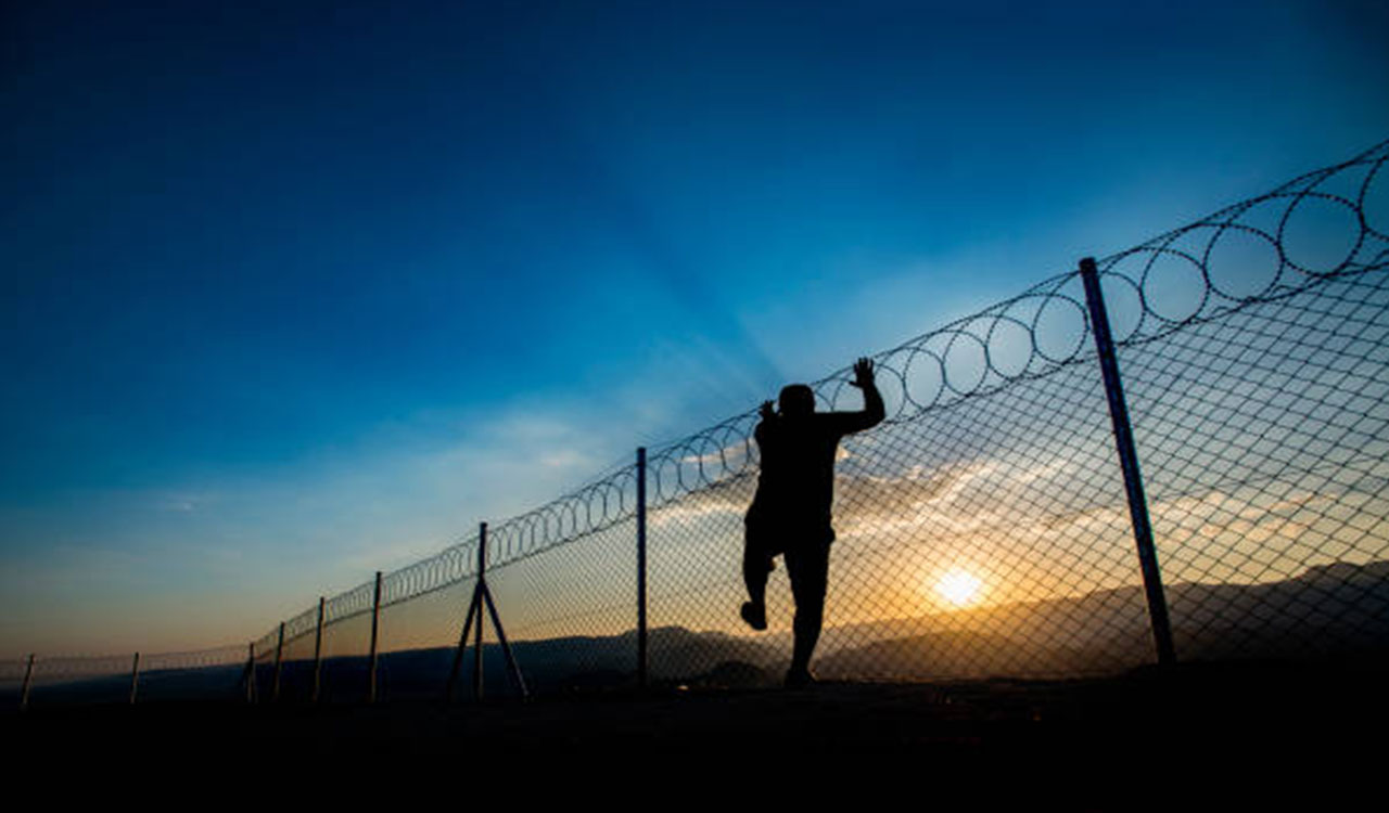 Massive jailbreak in Pakistan amid earthquake chaos; over 200 inmates flee Malir prison