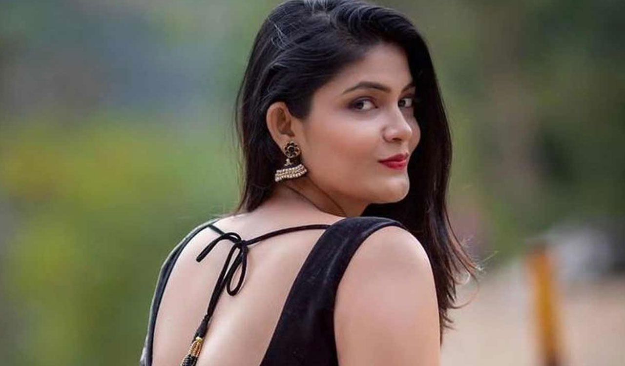 Hyderabad: Case filed against actress Kalpika Ganesh over Prism Pub row