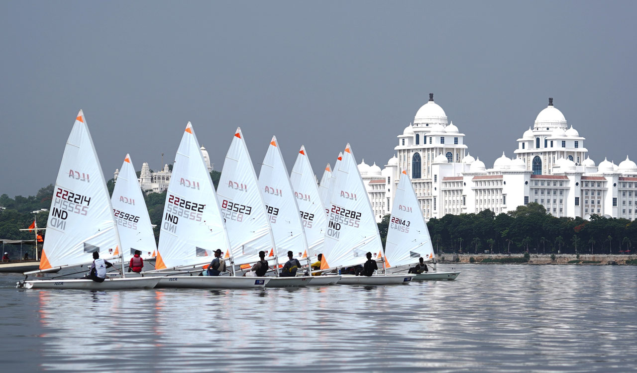 Monsoon Regatta: Top sailors stay afloat on a cloudy, windy day