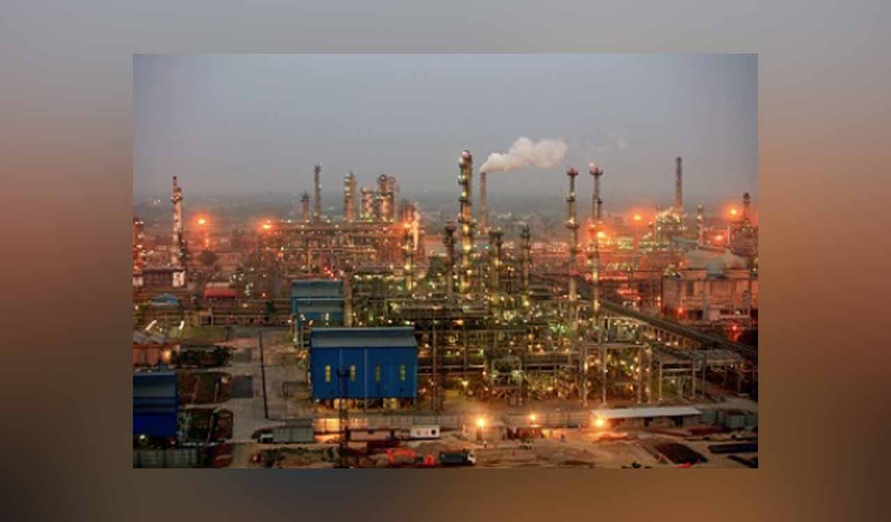 Saudi Arabia, Russia offer oil supply continuity for India