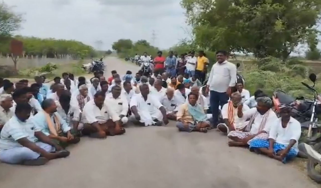 Protest against ethanol factory: 12 persons arrested in Gadwal