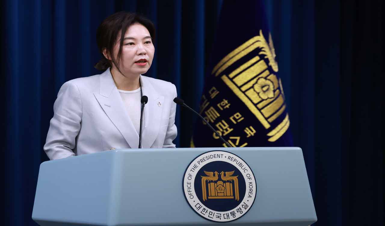 South Korean Presidential office reprimands 5 senior security officials over martial law bid