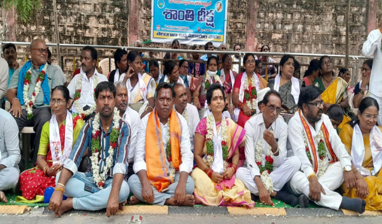 Telangana movement activists demand fulfilment of Congress poll promises