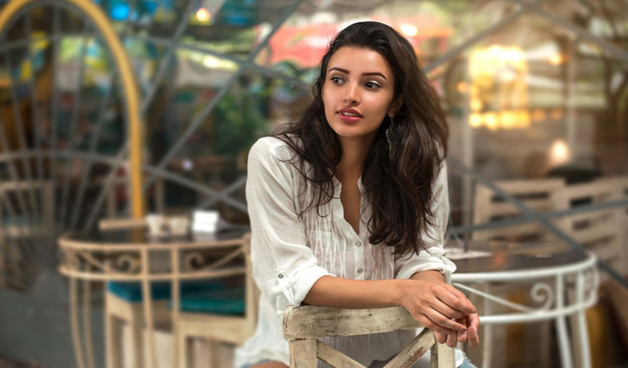 Triptii Dimri relives magic of ‘Bulbbul’ with a sprinkle of nostalgia