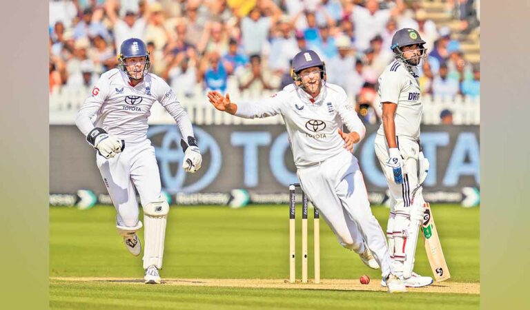 Gritty tail brings India close to victory, but falls short; England wins thriller at Lord's by 22 runs