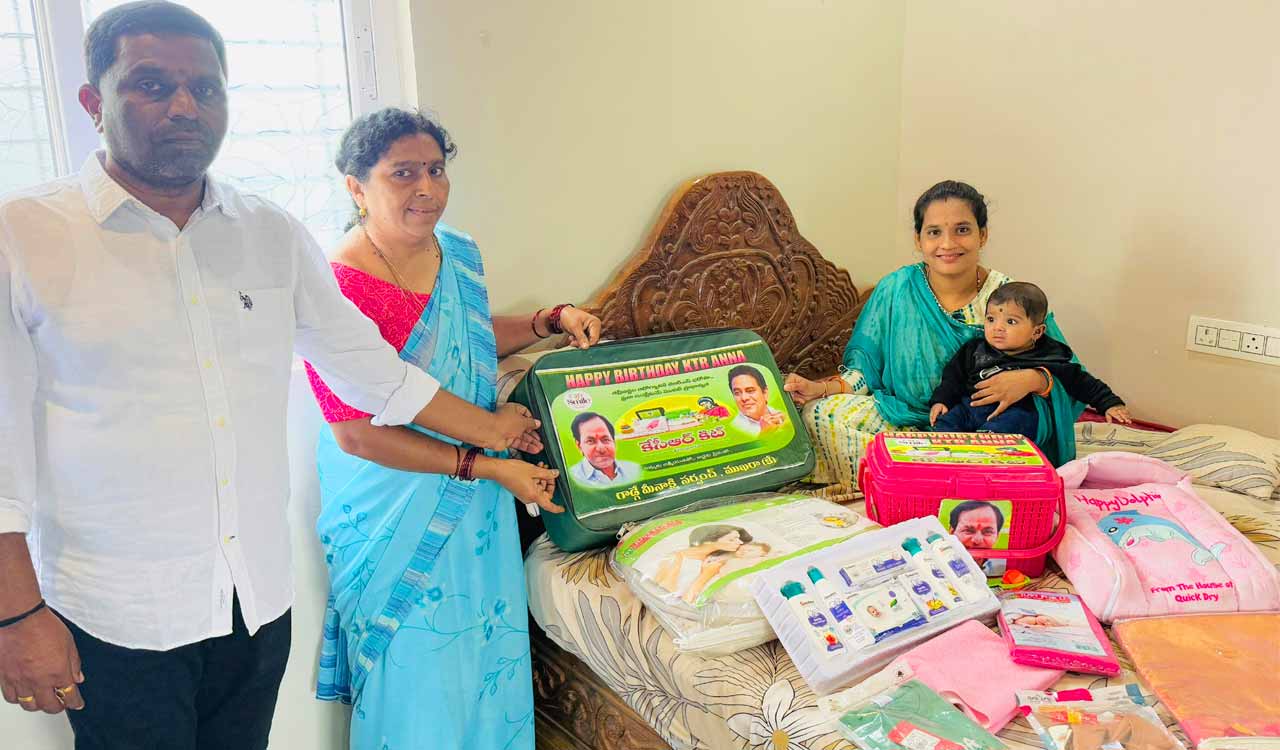 Adilabad’s Mukhra (K) Sarpanch extends KCR kits to new mothers