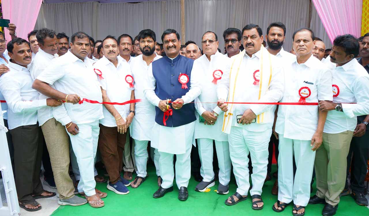 Telangana Poultry Federation opens Cull Bird Single Window facility at Pedda Amberpet