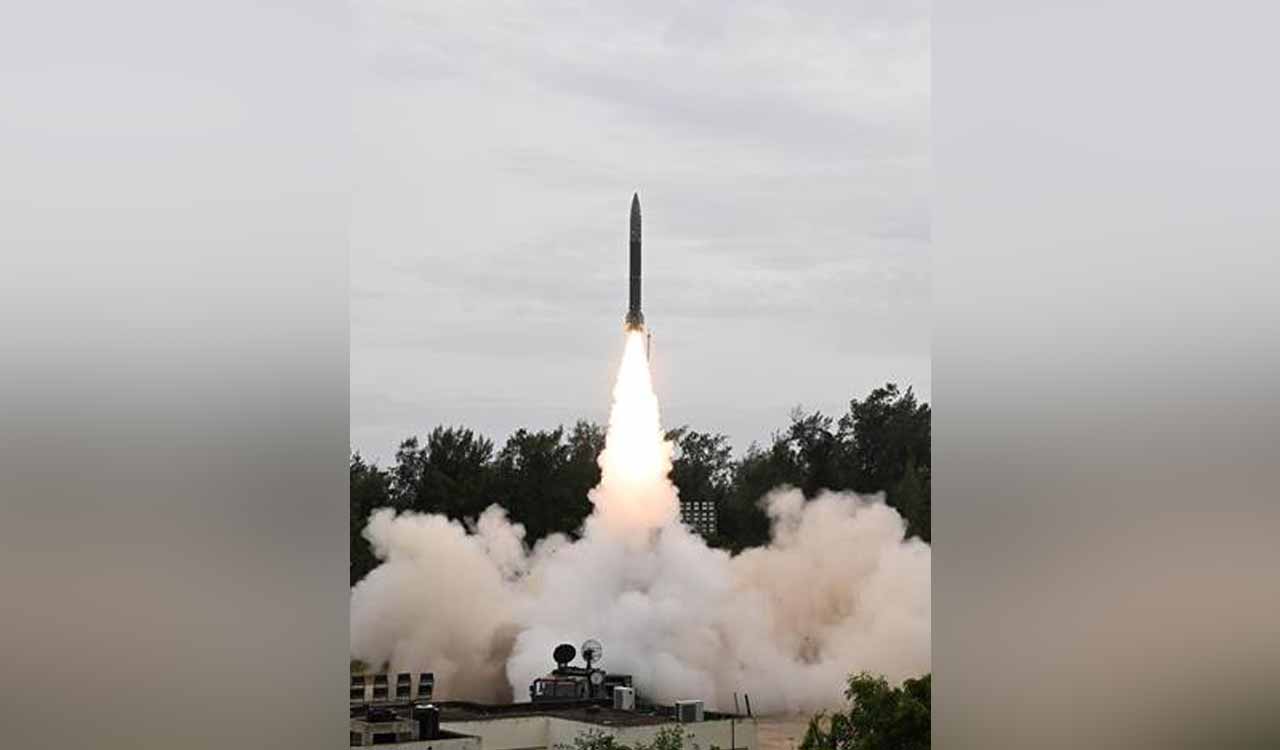 DRDO successfully conducts two consecutive flight-tests of Pralay missile