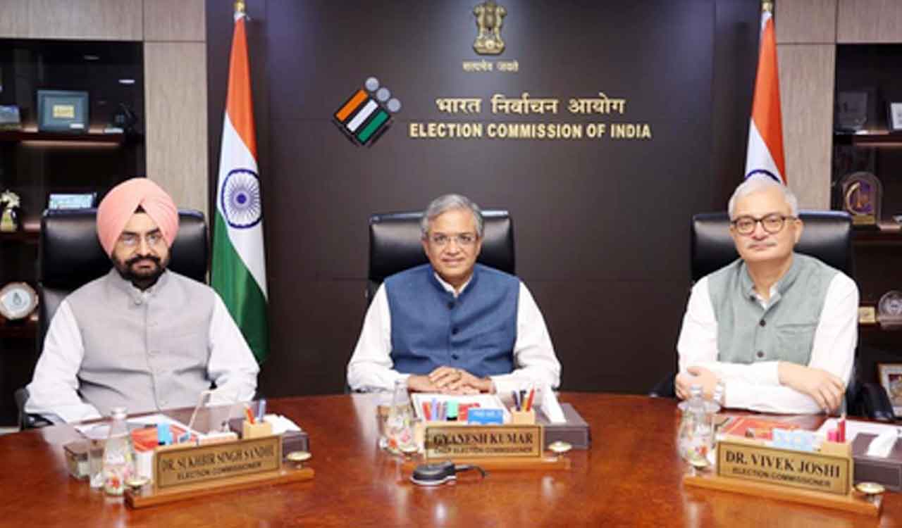 Shiv Sena urges ECI to link Aadhaar with voter list for fair elections