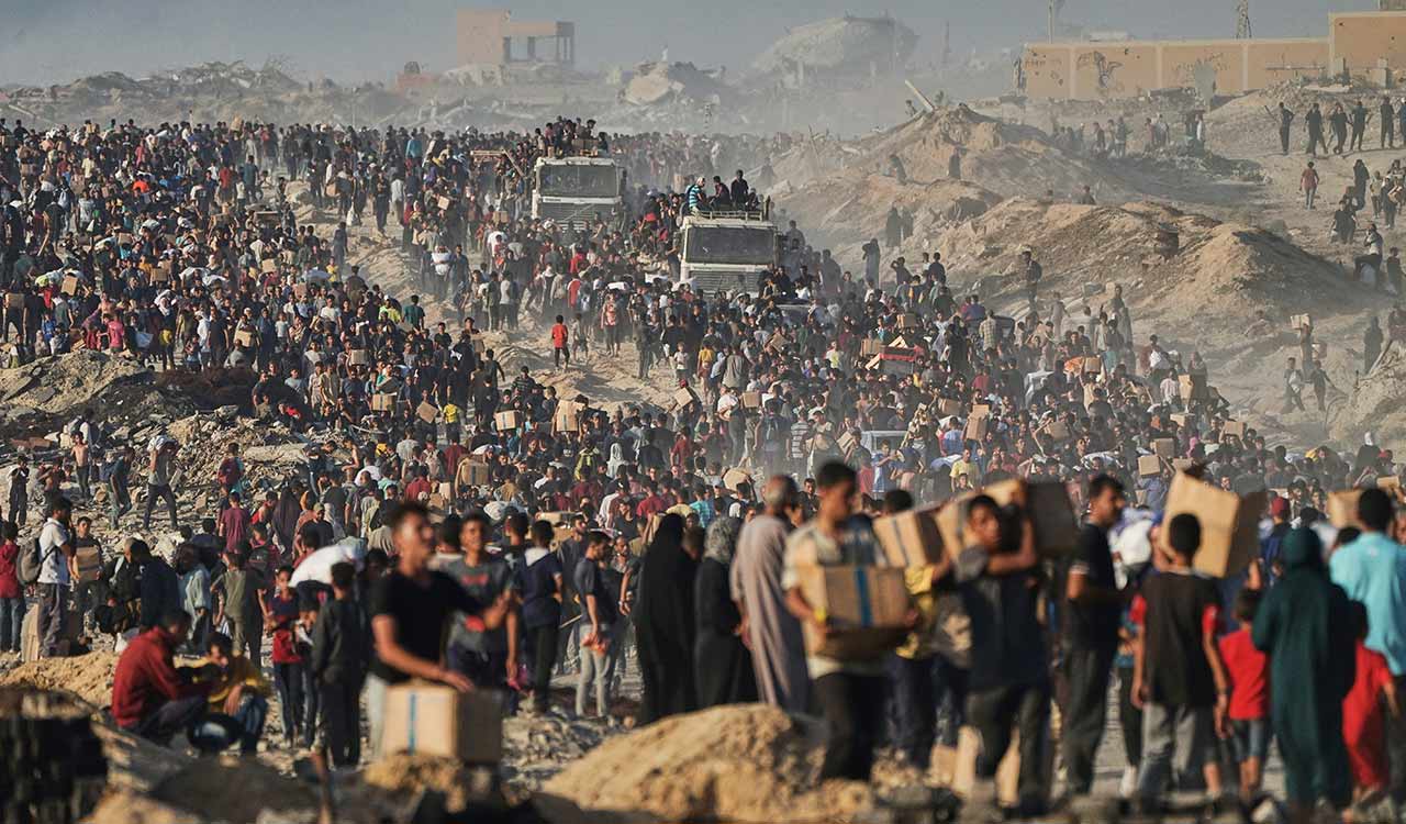 Israel readies expanded Gaza City offensive as ceasefire talks drag on